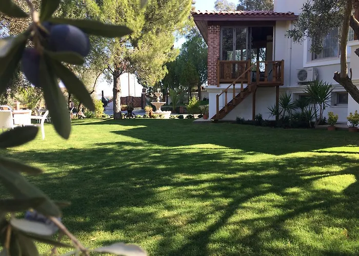 מלון Ayse Hanim Konagi *