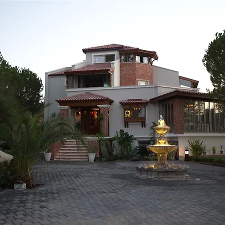 Otel Ayşe Hanım Konağı *