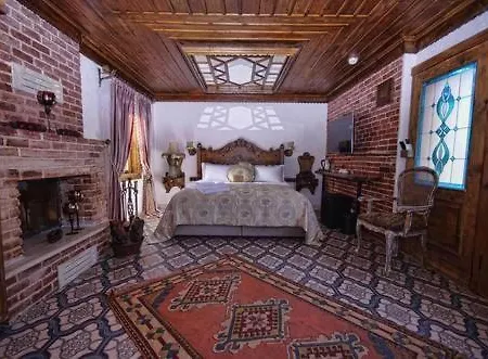 Ayşe Hanım Konağı Otel *