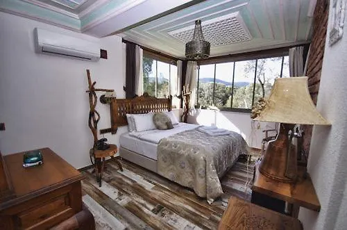 Ayse Hanim Konagi * Urla